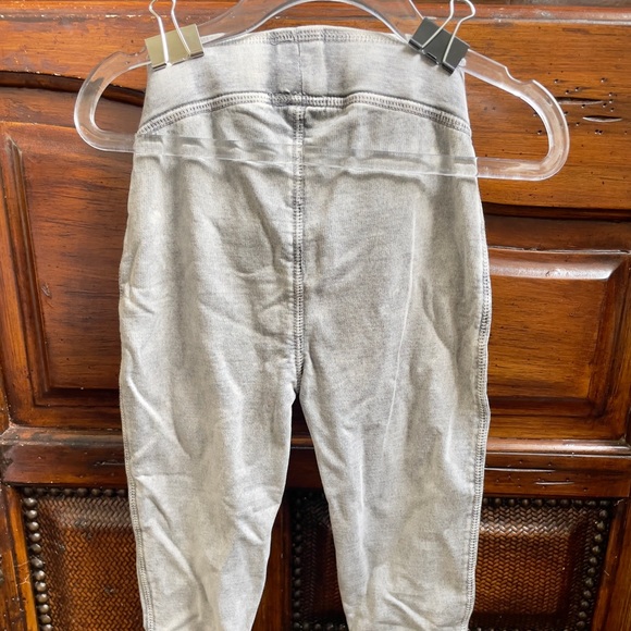 Nwt 🏷️ MISH BOYS DISTRESSED GREY JOGGERS SIZE 2 - Picture 4 of 6
